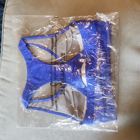 💥2/$25💥 Amazing Sports Sports Bra High Impact Raserback Padded Push Up - Picture 7 of 9